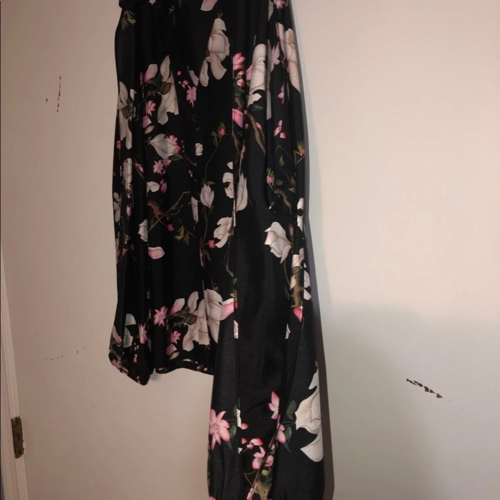 Mika Mindel Polyester Floral Blouse View 6